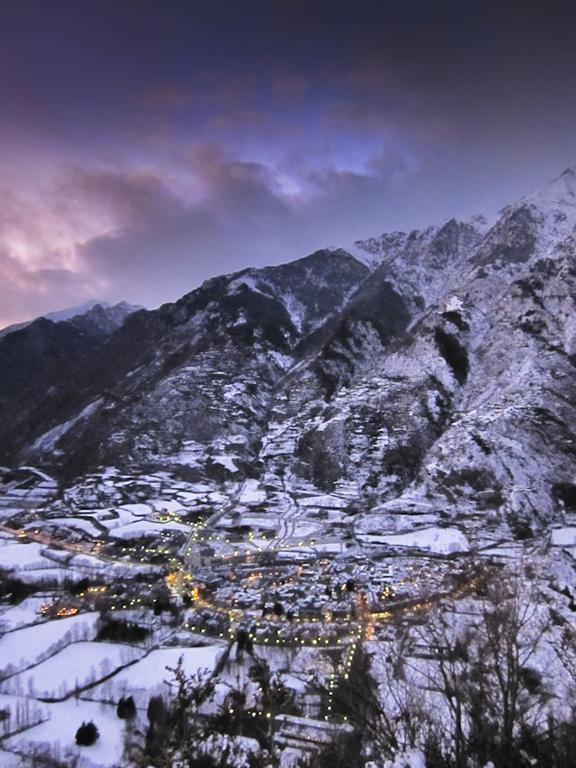 Torres De Vallibierna Benasque Bilik gambar